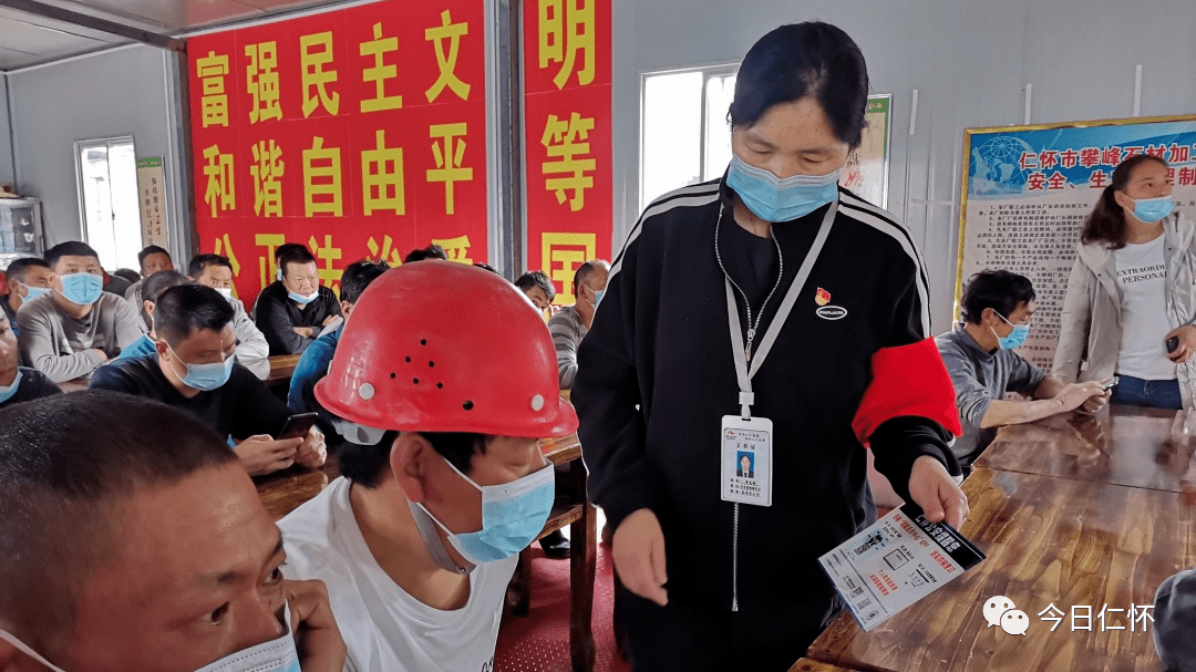 防诈骗，就下载“国家反诈中心”APP!