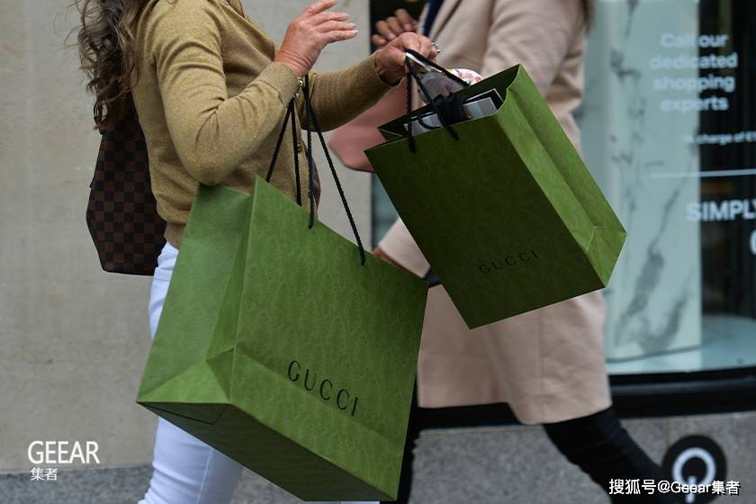 继Gucci后：又有一个奢侈品牌即将接受以加密货币支付！