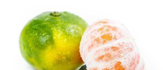 又到了桔子的季节，那该如何挑选酸甜可口的桔子呢？