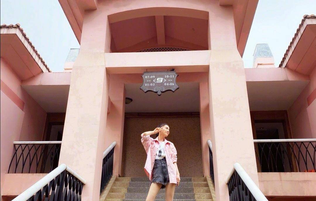 《姐姐》宿舍背景曝光，是当地奢华酒店，最贵房间8888网民币一晚