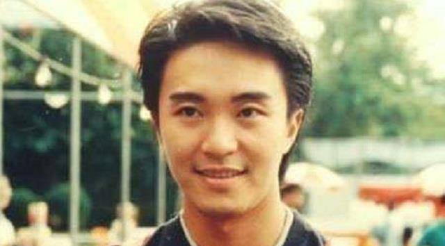 周星驰抵押豪宅内幕：对赌协议首度曝光，4年竟要赚10.4亿网民币