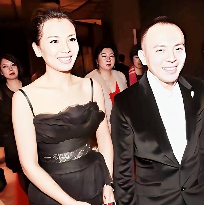 网曝刘涛王珂已离婚，男方因炒币亏钱，刘涛方辟谣反遭回怼