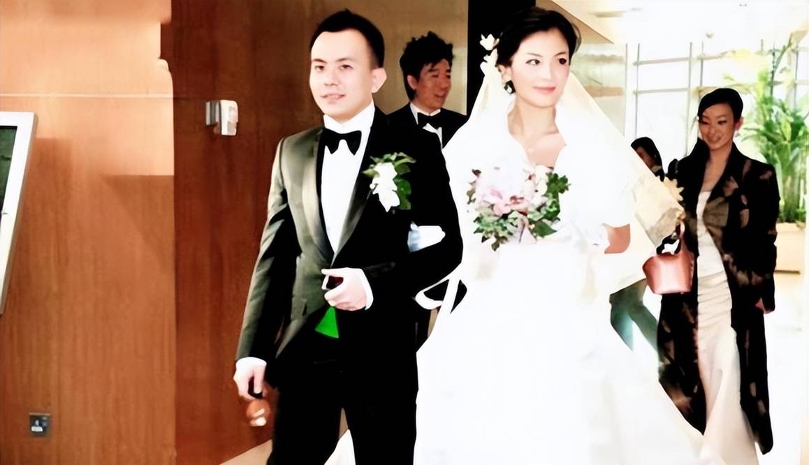 网曝刘涛王珂已离婚，男方因炒币亏钱，刘涛方辟谣反遭回怼