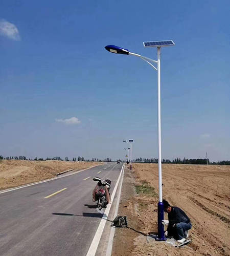 新型太阳能路灯价格表