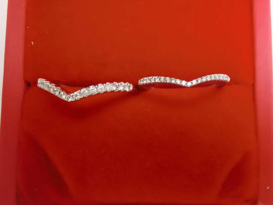 钻戒买铂金还是K金好？