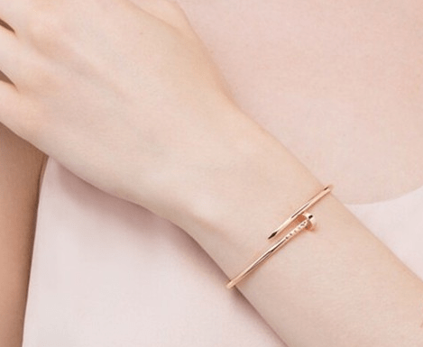 卡地亚玫瑰金钉子手镯能卖多少钱