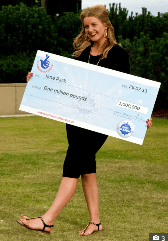 全国骚动！纽村乐透卖爆了！5000万纽币，线上线下挤满了人！