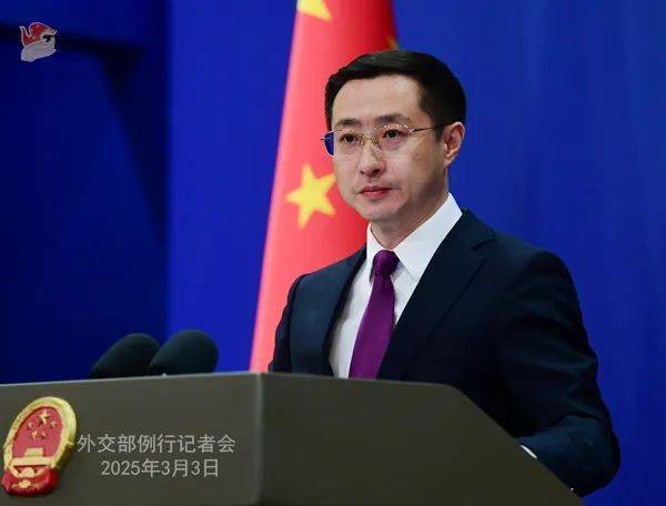 突发！美国暂停所有对乌军援！泽连斯基称将告知美方“不能妥协的红线”，特朗普怒了：不会再忍！俄军大举进攻，俄方：将继续特别军事行动