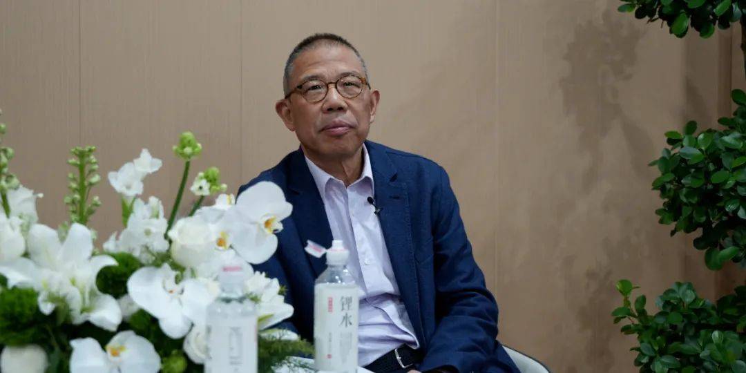 钟睒睒最新发声：真正的企业家应向上竞争，直言价格战真正受害的是消费者