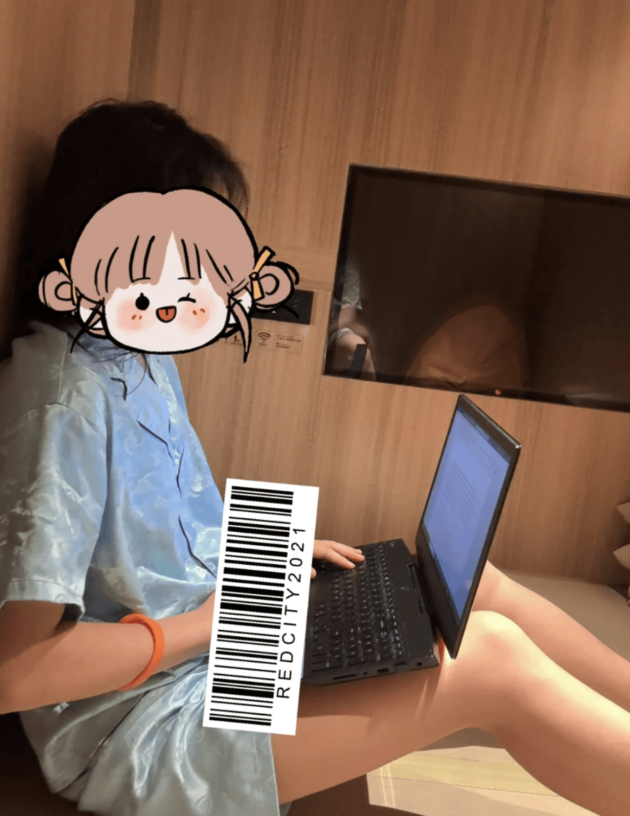 洗浴中心成打工人“移动工位”，一进去一股班味儿