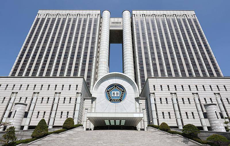 韩国前总统尹锡悦涉“内乱罪”审理继续进行 法庭内场景首度公开