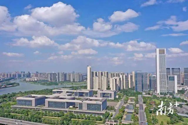 给五区干部开会，佛山市委书记发出“灵魂三问”