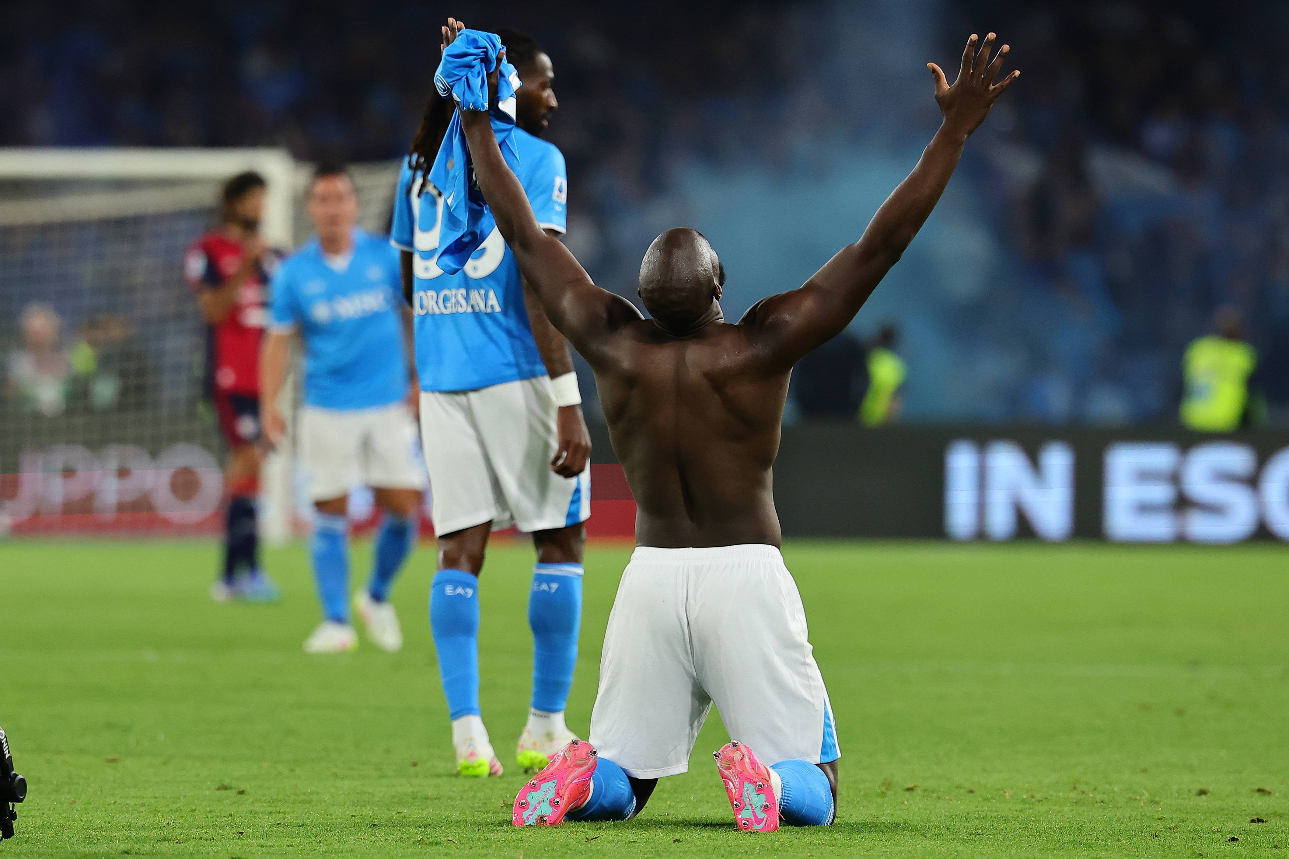 本赛季意甲电视转播分成排名：那不勒斯1570万欧第一，国米1320万