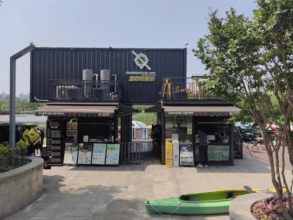 码头无人值守，上海一游客自行上岸踩空落水！律师：商家有缺陷、游客有疏忽