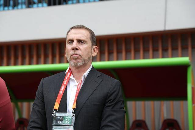 国足新帅人选初定，“老熟人”能走出新路子吗？