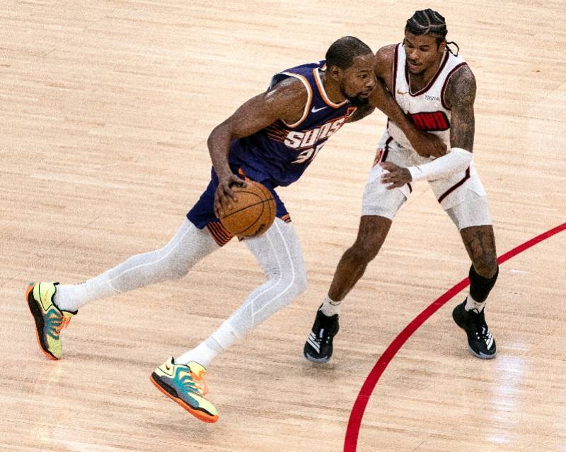 杜兰特被交易至休斯顿火箭：终于加入了一支重视我的球队