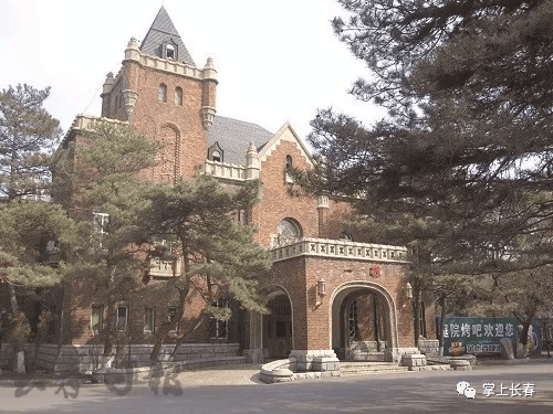 “能不吊顶就不吊顶，能不贴砖就不贴砖”，吉林省委书记调研历史建筑修缮