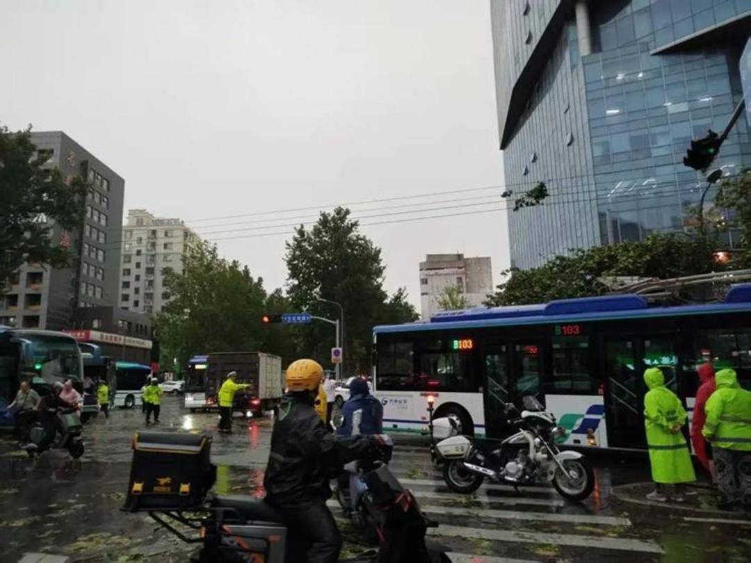 山东下了424个大明湖：多地出现暴雨