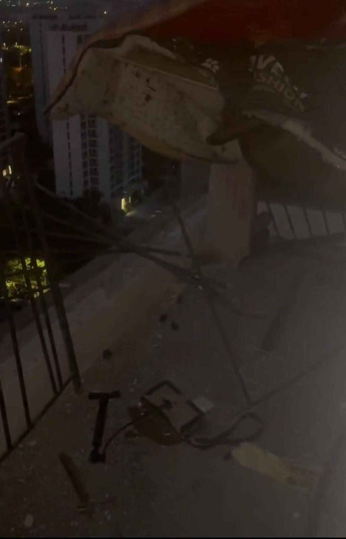 江苏南通一小区发生天然气爆炸，两人烧伤