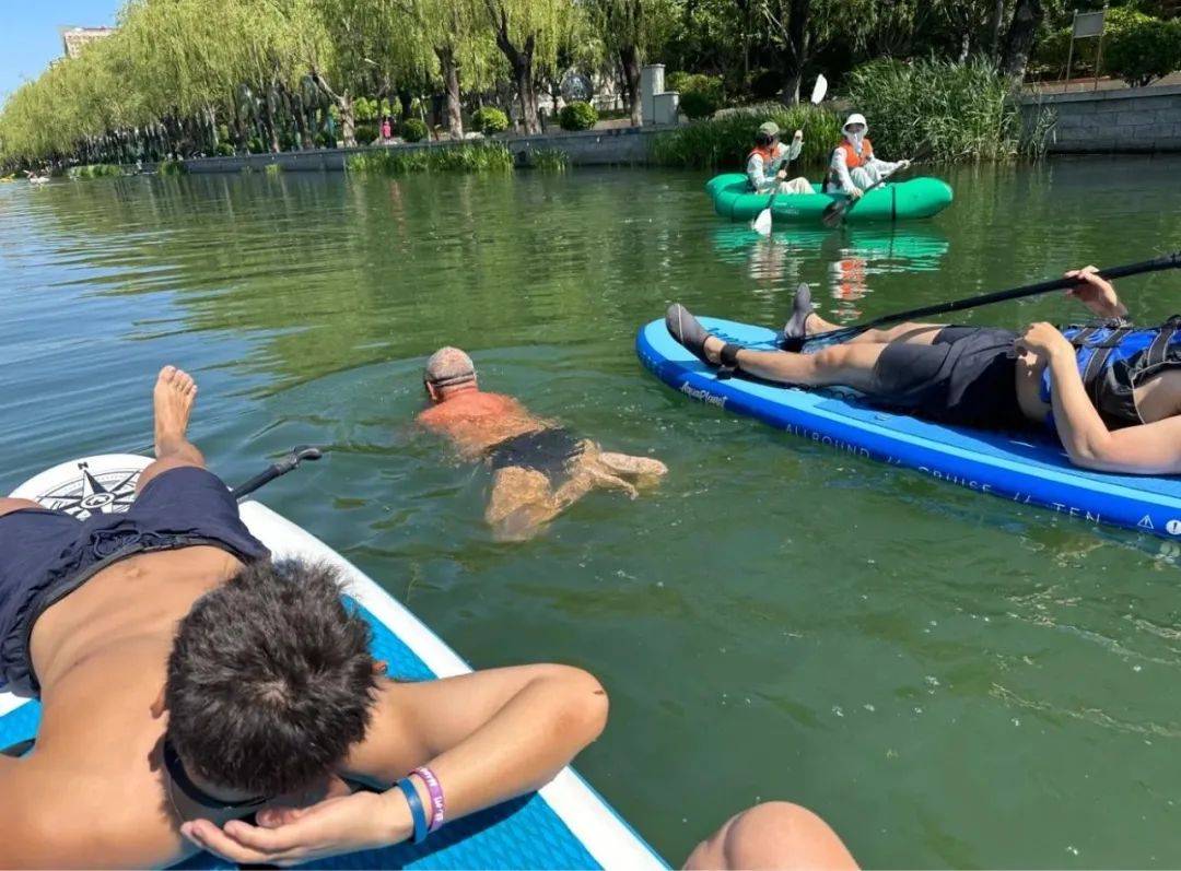 缺水的北京，被北漂强行玩成了威尼斯