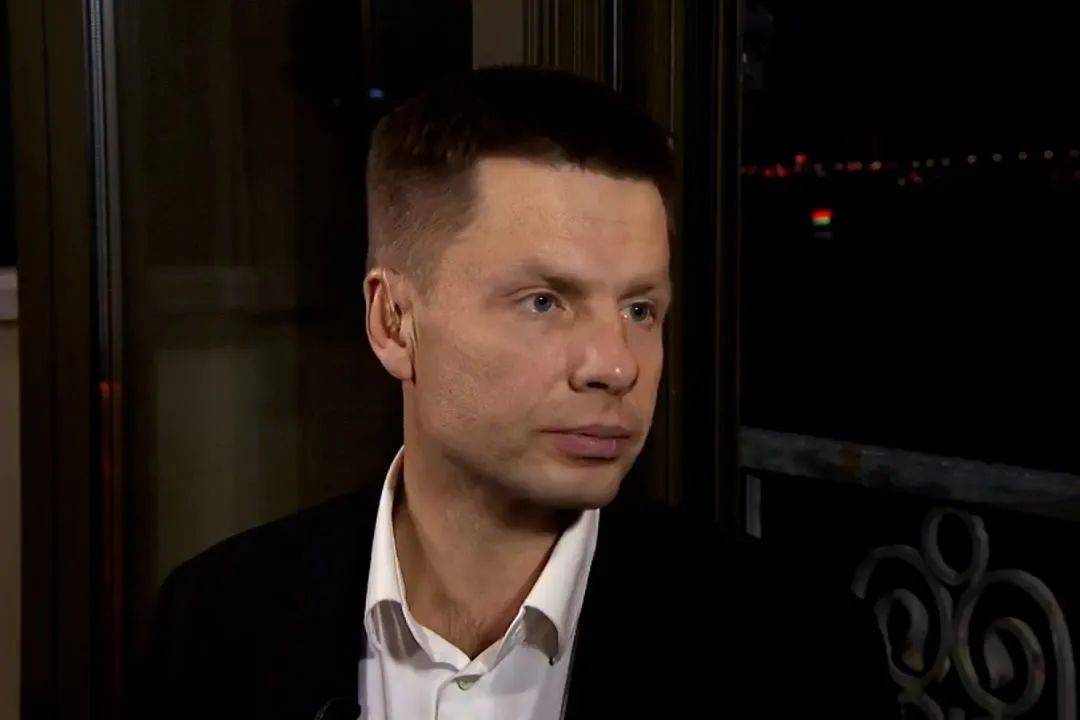 军事 | 流放泽连斯基？