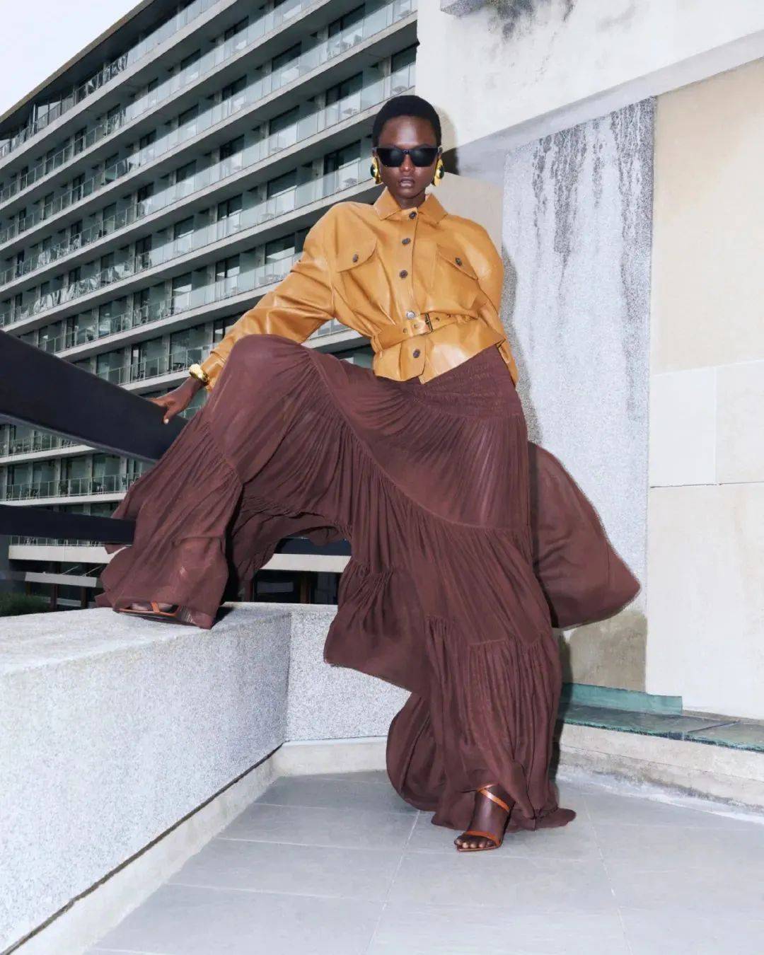 质感女人怎么都在穿这个颜色？