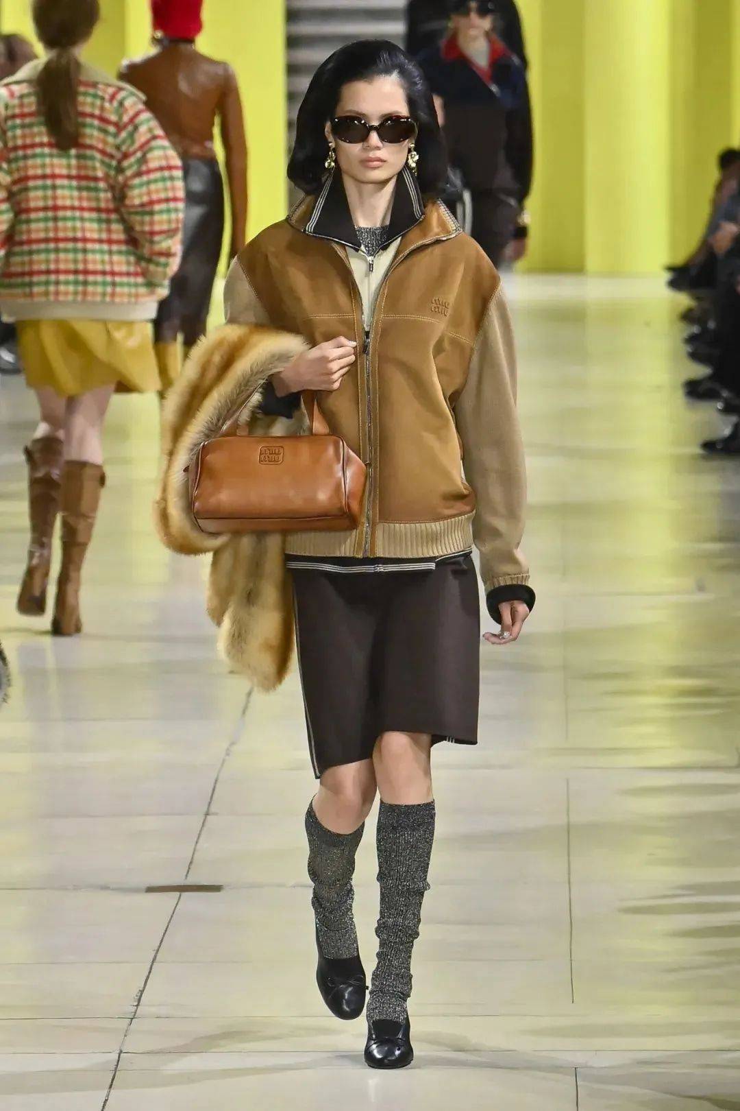 质感女人怎么都在穿这个颜色？