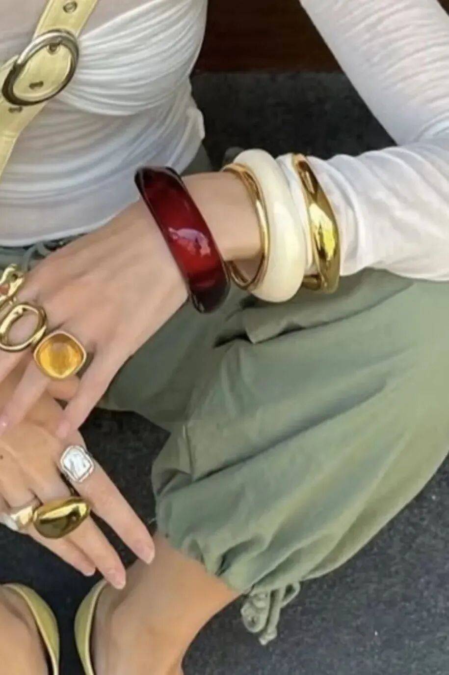 质感女人怎么都在穿这个颜色？