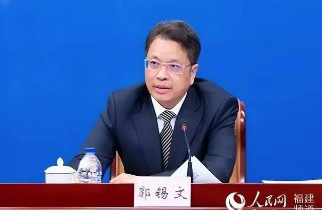 多地省委有关领导获新职！中候补兼任省委政法委书记，省委常委任市委书记