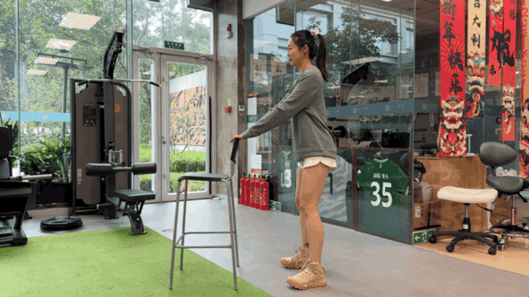 身体有这 5 种表现，说明你的骨头已经悄悄变脆了！越早知道越好