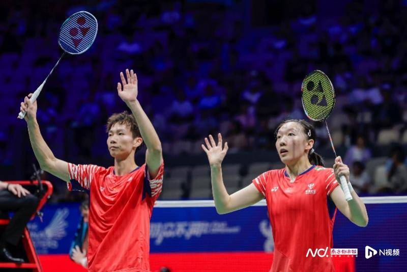 中国羽毛球大师赛于深圳开拍，国羽首日7战4胜
