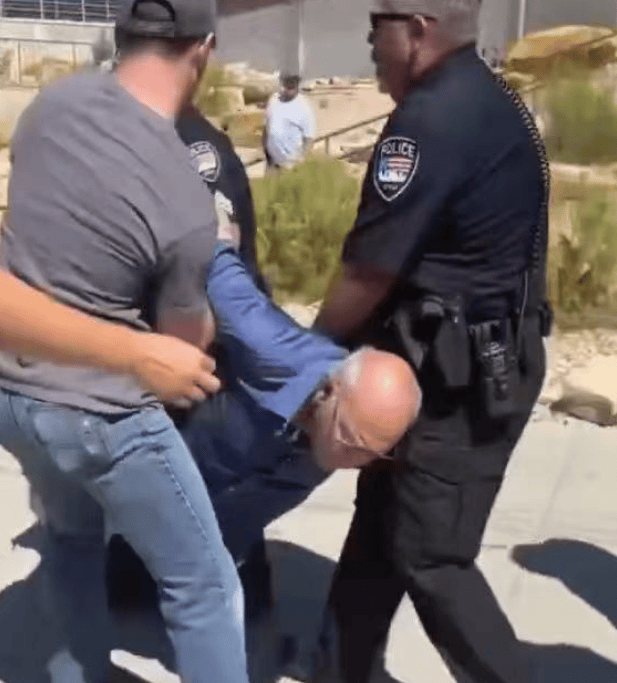 71岁老翁自称射杀柯克系为掩护枪手逃跑，因干扰调查被捕 真凶：疯狂的老家伙