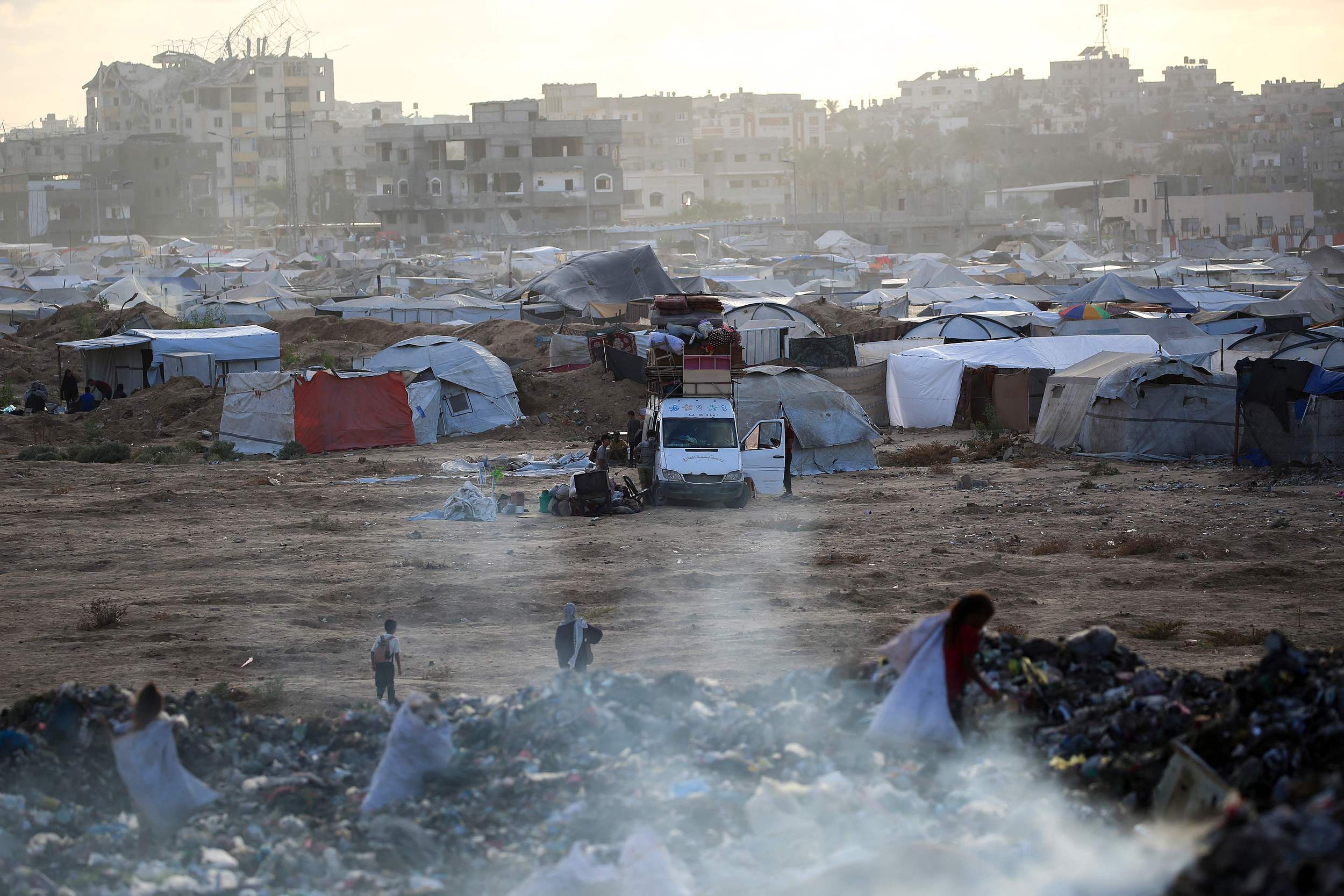 获西方多国正式承认之际，巴勒斯坦领土被以色列加速蚕食