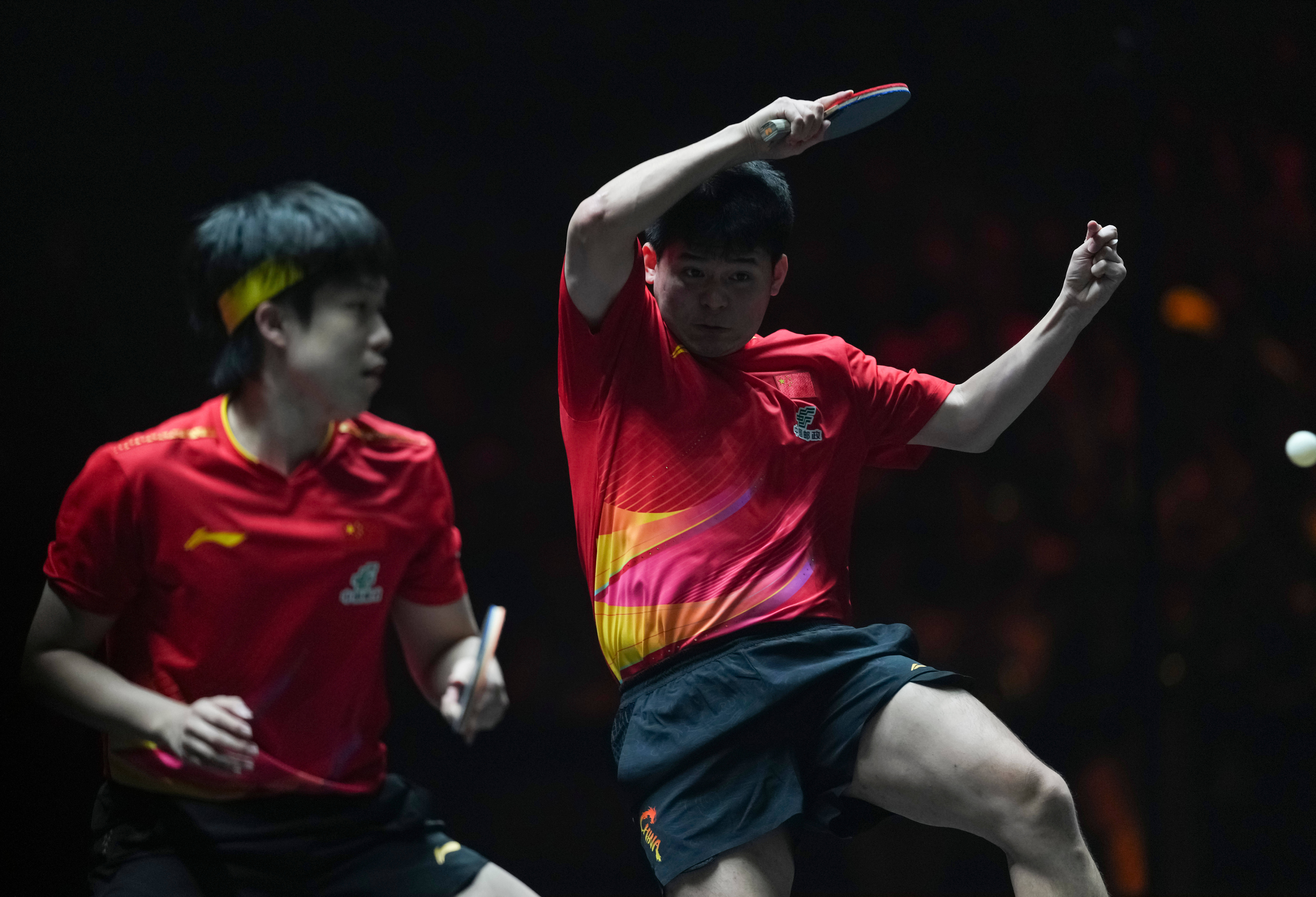 （体育）乒乓球——WTT中国大满贯赛：林诗栋/王楚钦晋级男双四强