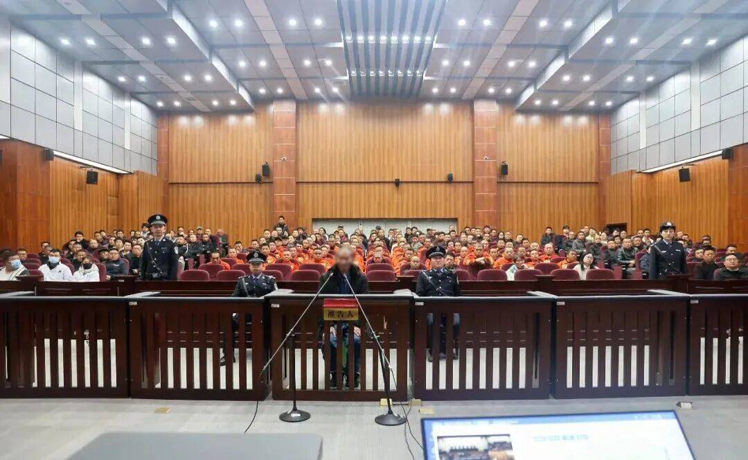 太冲动！75岁老人如此泄愤，被判刑11年！